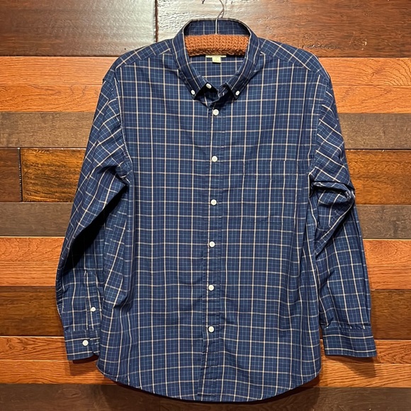 Haggar Other - Hagger Clothing Collared Long Sleeve Navy Blue Causal Button Down Shirt